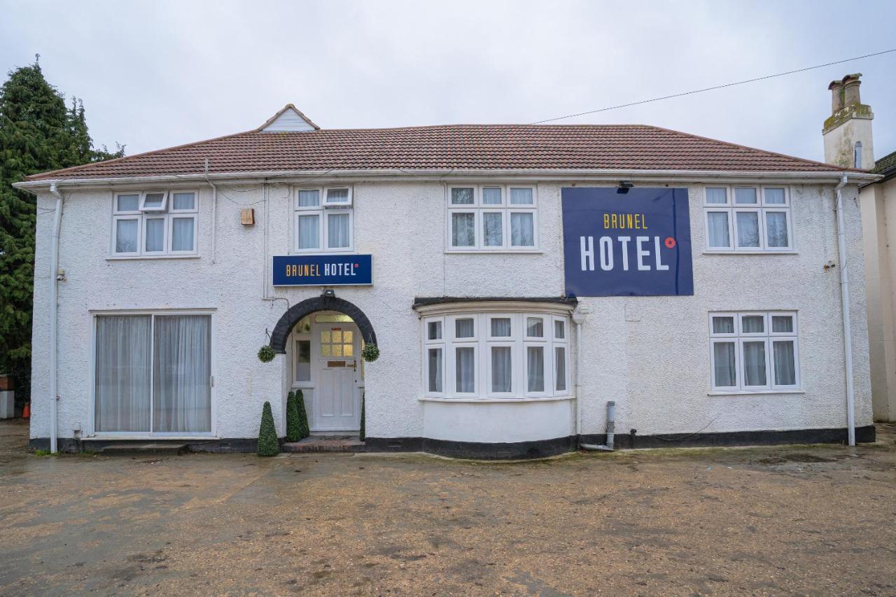 Oyo Brunel Hotel Uxbridge Ngoại thất bức ảnh