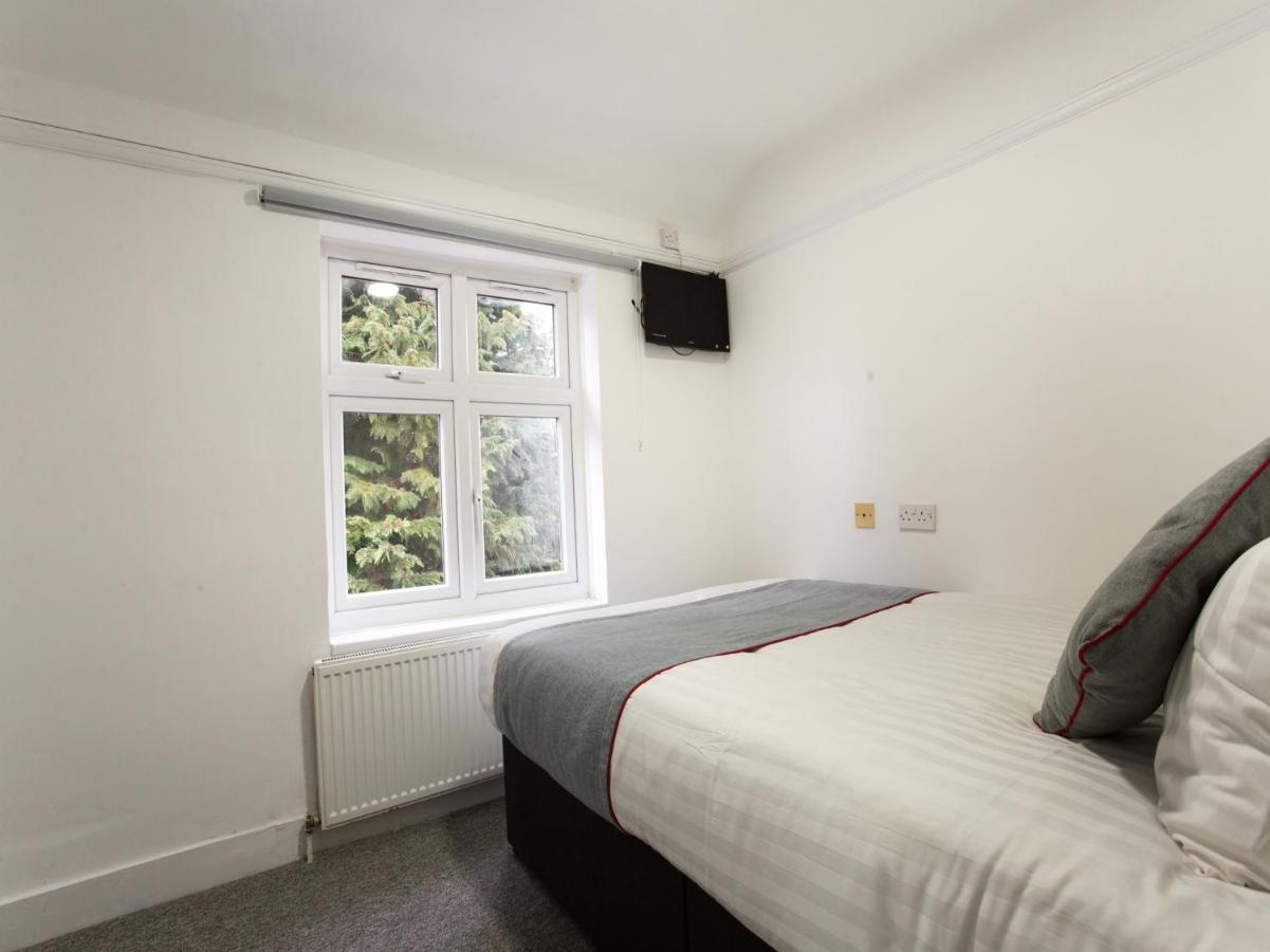 Oyo Brunel Hotel Uxbridge Ngoại thất bức ảnh